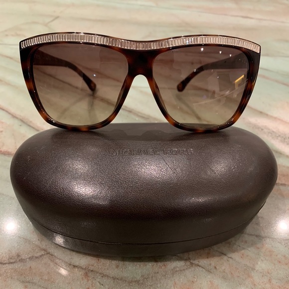 Michael Kors Sunglasses 💎 - Picture 2 of 7